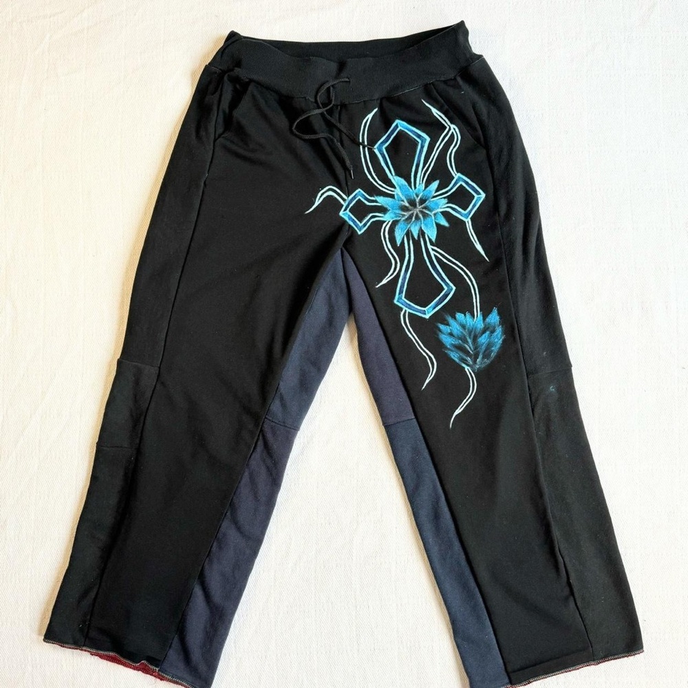 Black and Blue Graphic Men's Pants